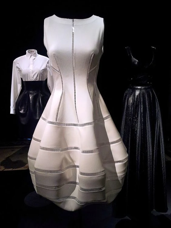azzedine-alaia-retour-sur-ses-plus-belles-creations3