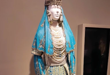 Quand le costume traditionnel scelle l'unité de l'Algérie