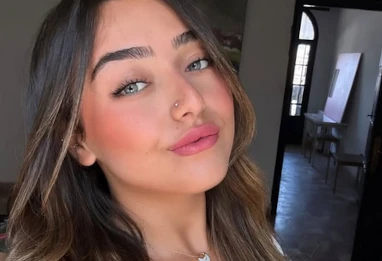 Cheveux hydratés, fibre repulpée : l’acide hyaluronique entre dans une nouvelle ère capillaire
