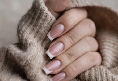 Ongles impeccables & French manucure naturelle : le guide ultime