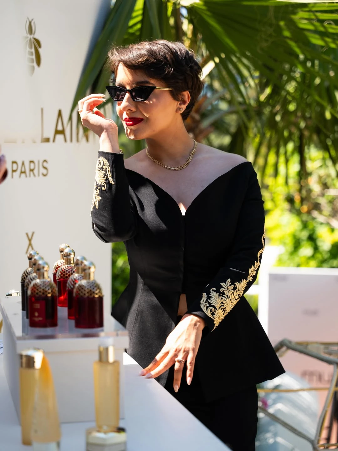 Quand le luxe olfactif rencontre l’élégance algérienne : une célébration de la Fête des Mères hors du temps