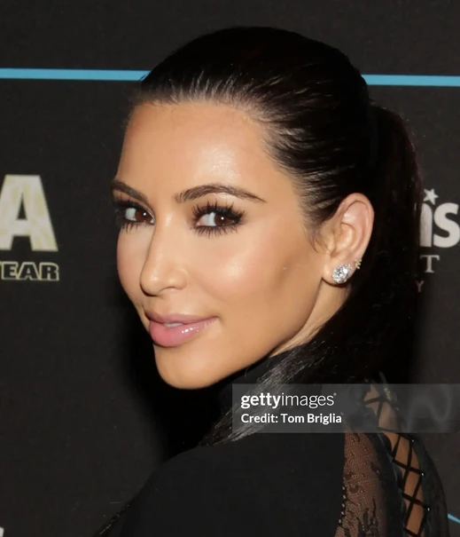 kim-kardashian-20212