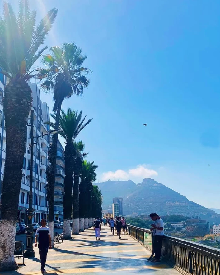 oran-7-lieux-mythiques-new-york-times-2026-corniche