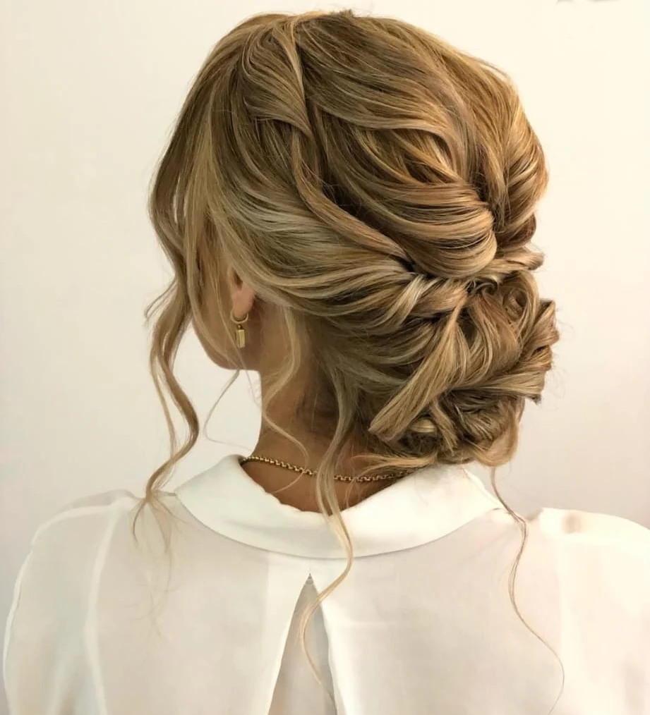 coiffure-mariee-quel-style-pour-le-jour-j-chignon-bas-revisite