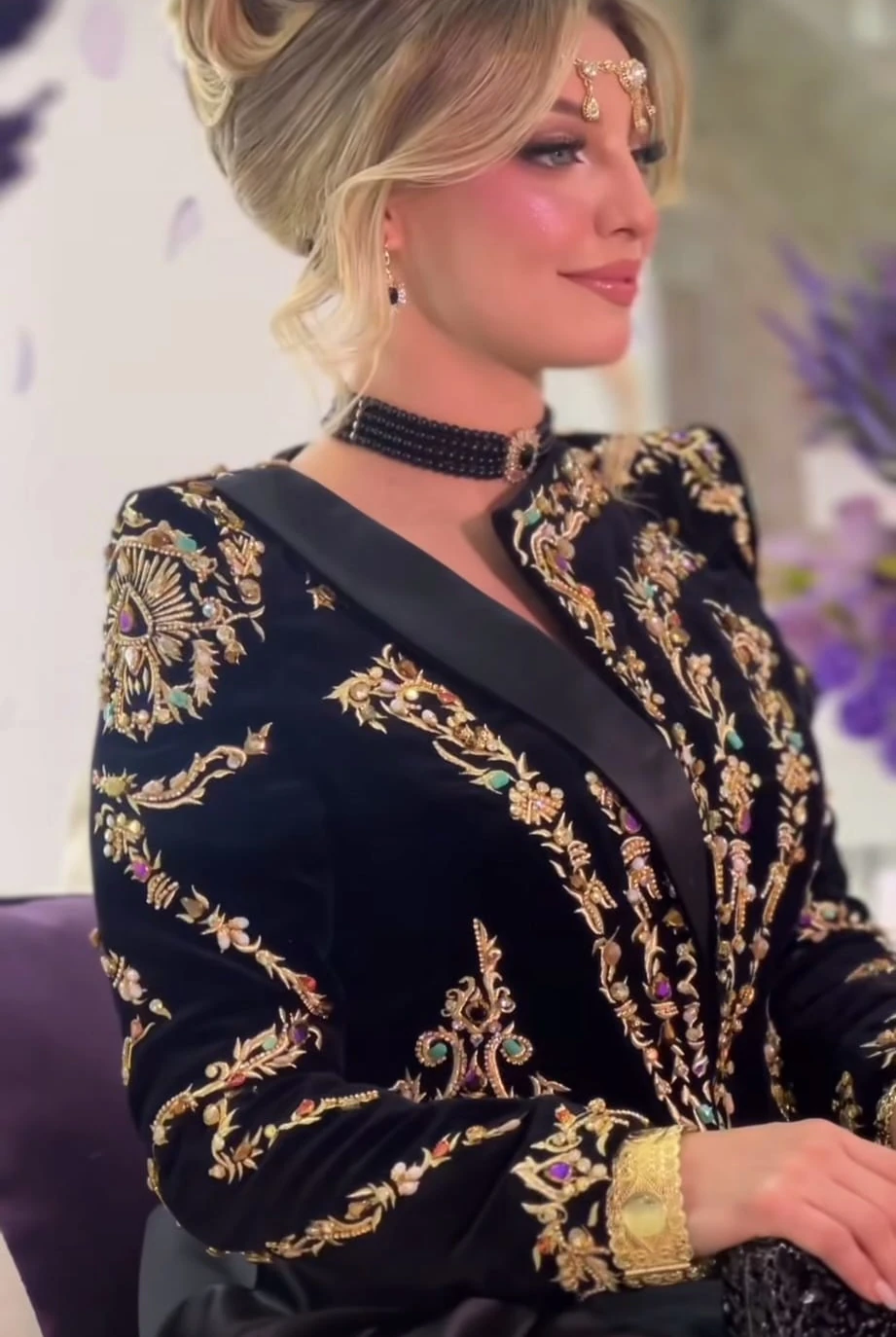 Mariage glamour de Lilyane Berkoune & Yacine Zahi : traditions algériennes, amaria marocaine et éclat indien mariage-lilyane-berkoune-yacine-zahi-karakou