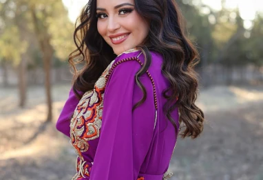 Souhila Maalem : Entre scoop des comptes spécialisés et mirage de l'IA, le mystère d'un mariage annoncé