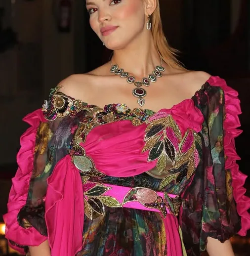 hasniacouture