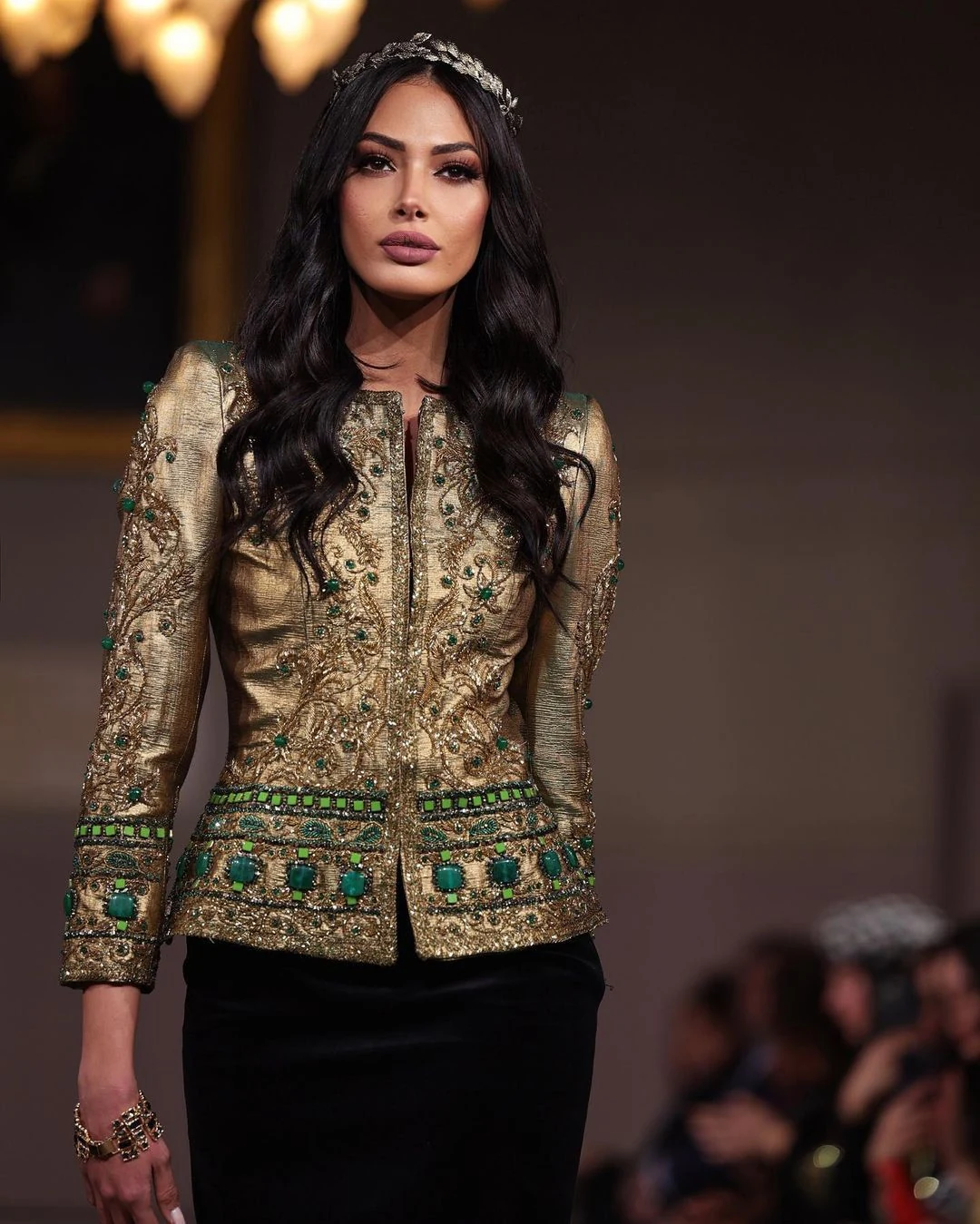 menouba-haute-couture-algerienne-sororite-tradition-et-modernite