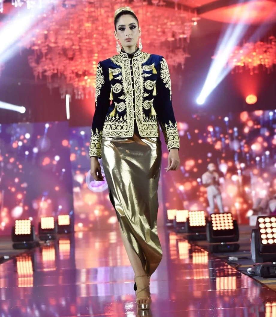 karakou-fashion-day-dzair-samia-ousaadi-creation-bleu
