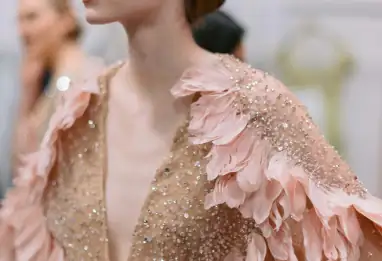 Les plus belles robes de soirée 2025 pour briller aux grands événements