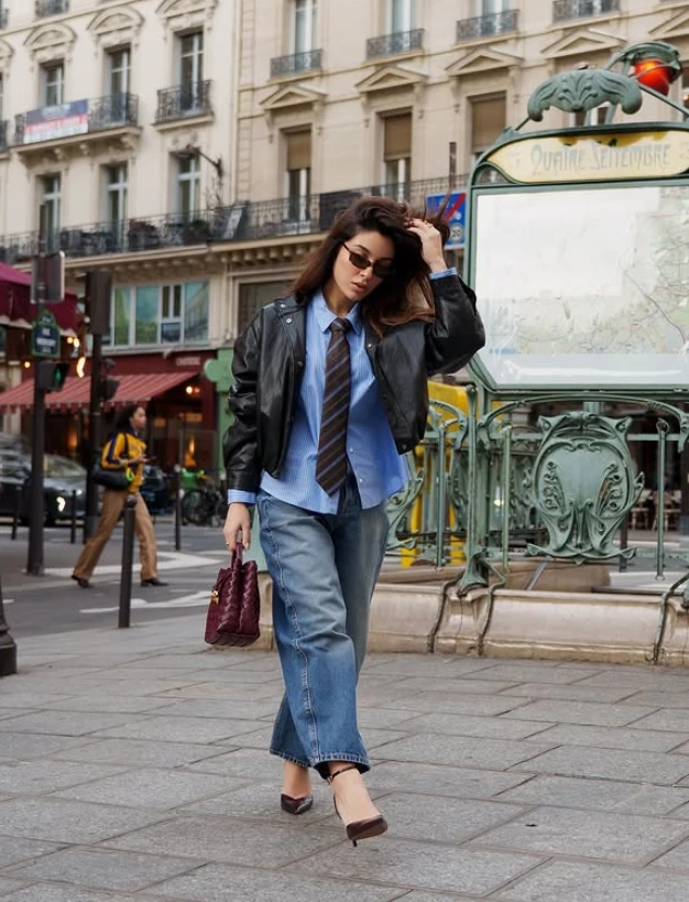 Look du jour : le twist tailoring de Romi à Paris