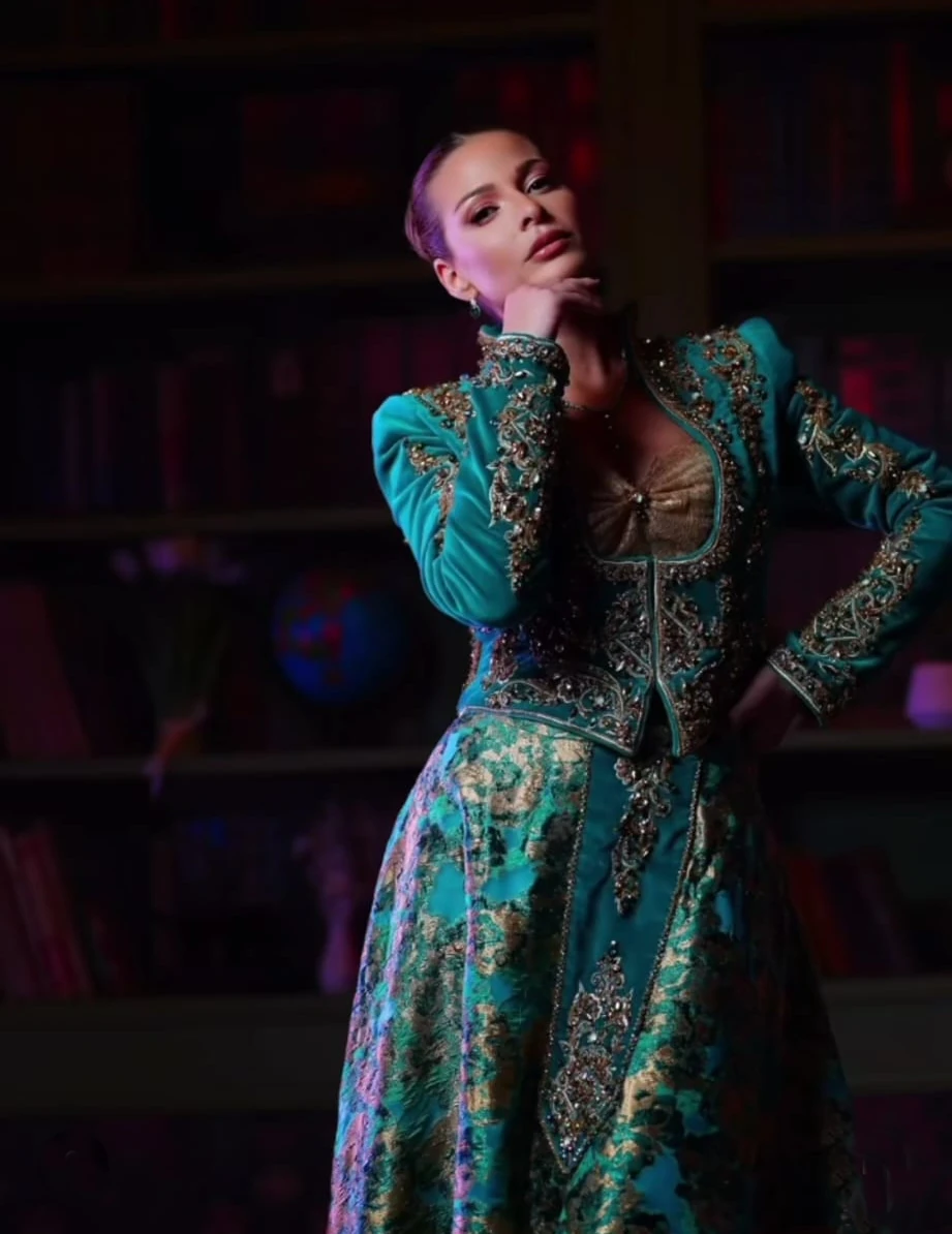 pamela-el-kik-en-karakou-algerien-sur-el-chourouk