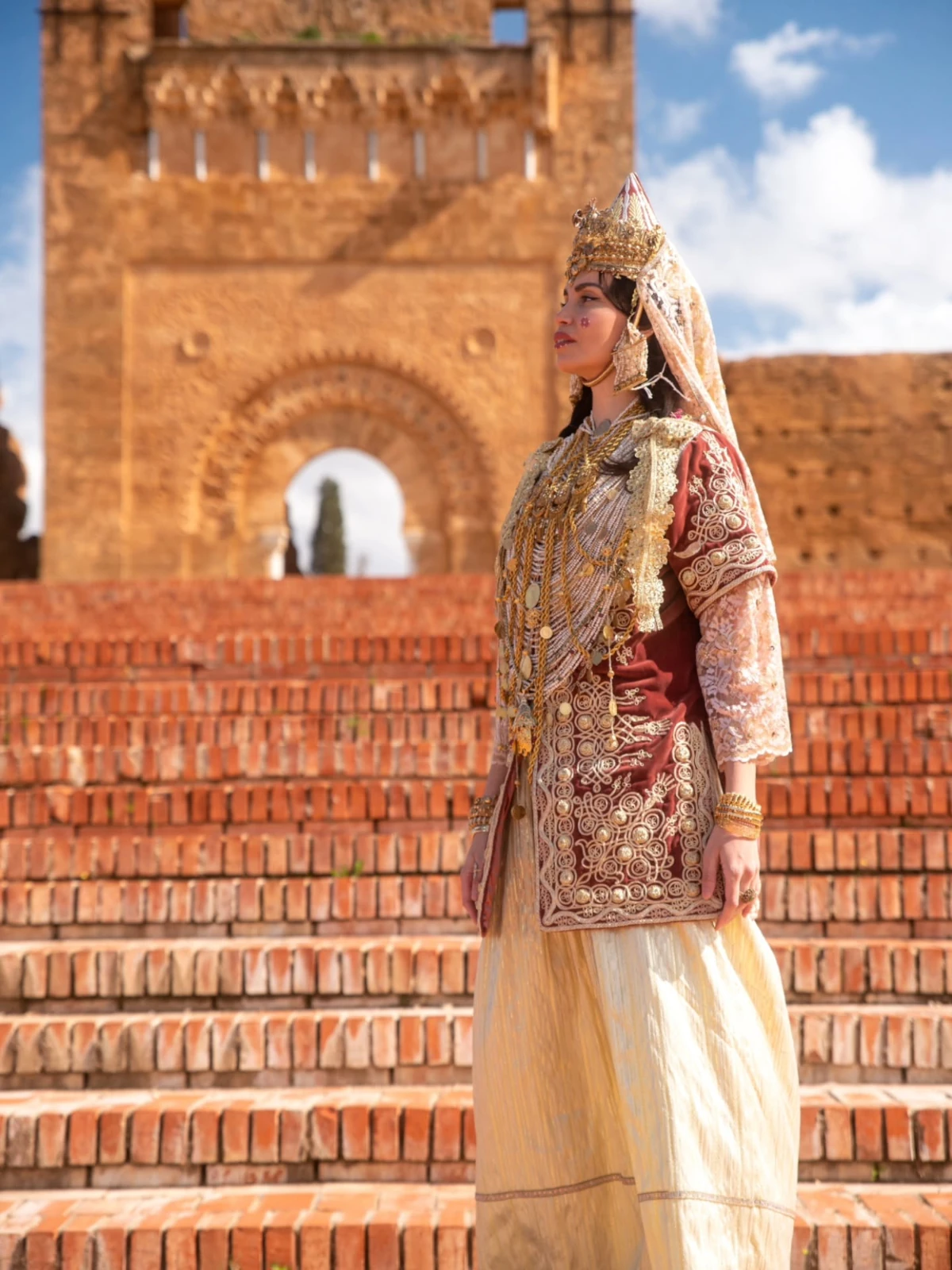 caftan-origine-algerie-preuves-delacroix-declinaisons-regionales-arftan-tlemcen