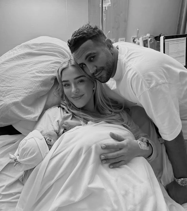 riyad-mahrez-taylor-ward-naissance-petit-garcon