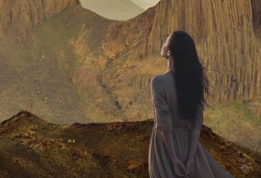 « Et si le vrai pouvoir, c’était de ne plus rien avoir à écouter ? » Pourquoi le silence est devenu le luxe ultime 