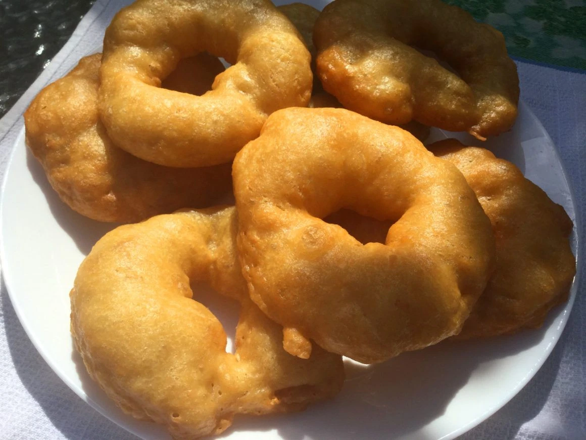 Sfenj : beignets algériens à pâte levée
