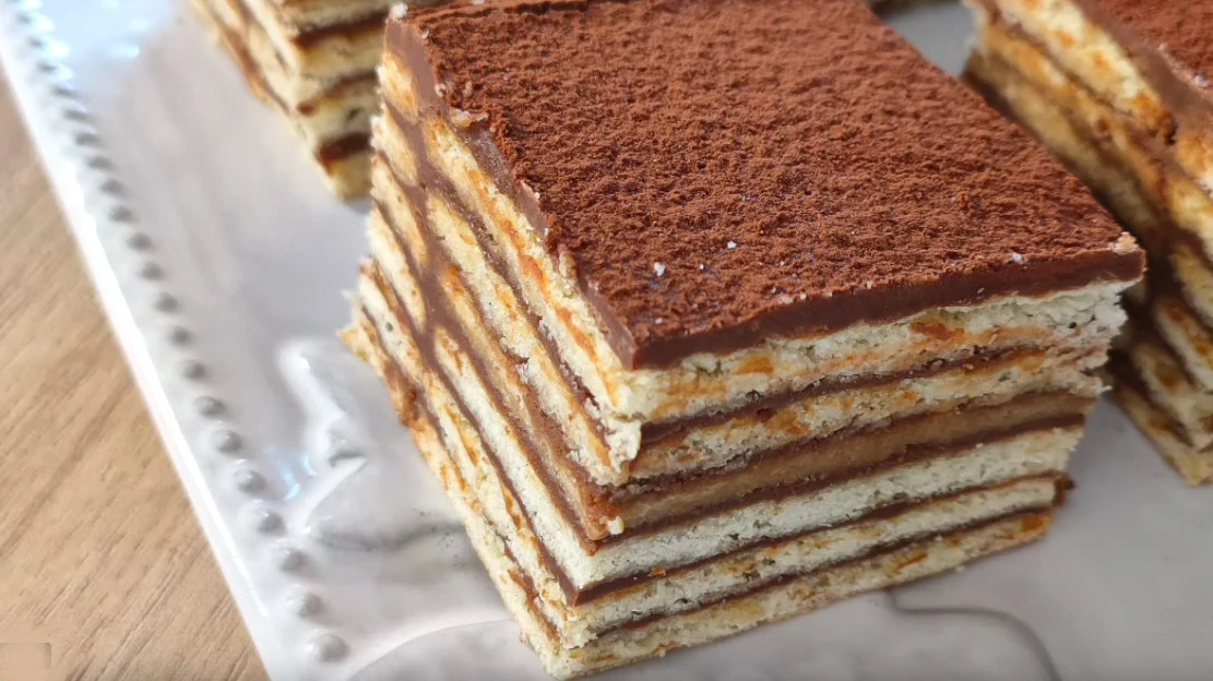 Gâteau gourmand au chocolat et café sans cuisson