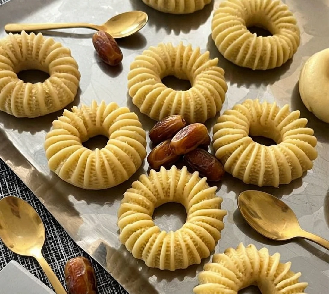 Kaak Nakache aux dattes sans sucre