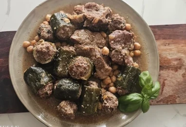 Dolma Qara - Tajine de courgettes farcies aux pois chiche