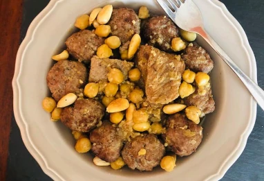 Mtewem el raïs (Boulettes de viande à l'ail)