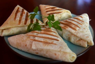 Mini tacos au poulet et fromage