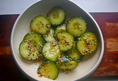 Salade de concombre à l'asiatique