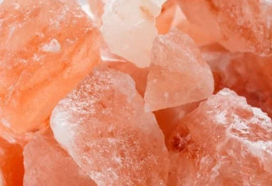 Diamant de sel : l'élégance millénaire qui sublime vos plats et votre table