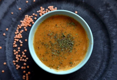 Mercimek çorbasi : soupe aux lentilles corail turque