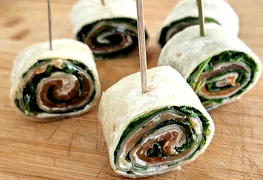 Roulés de wraps au saumon fumé et fromage frais