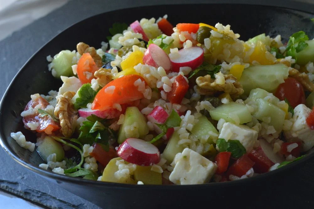 Salade de Boulgour croquante à la Feta et aux Noix