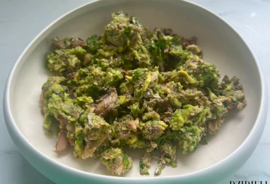 Tartinade avocat, sardines et tomates séchées