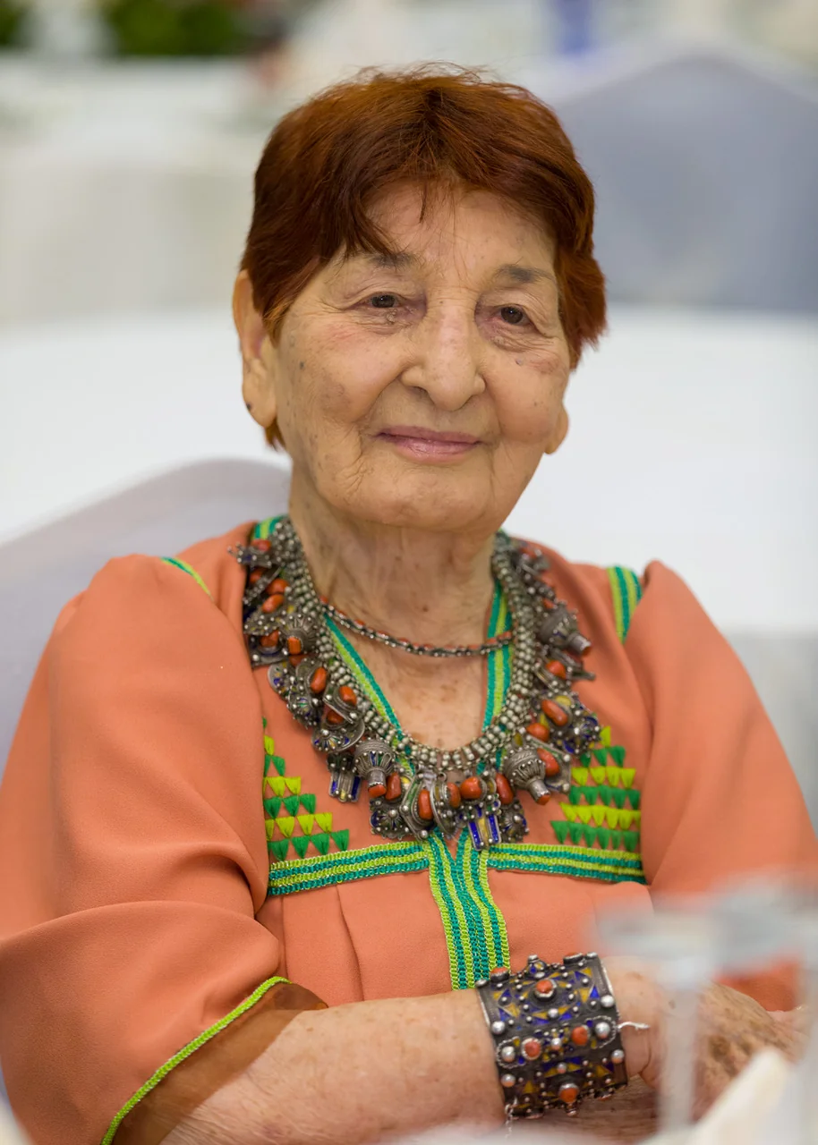 djouher-amhis-ouksel-hommage-intellectuelle-algerienne