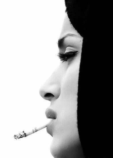 femmes-algeriennes-tabac-societe-tabou