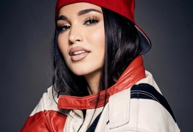 Du Bronx à Alger : Enisa Nikaj célèbre l’Algérie dans son nouveau clip