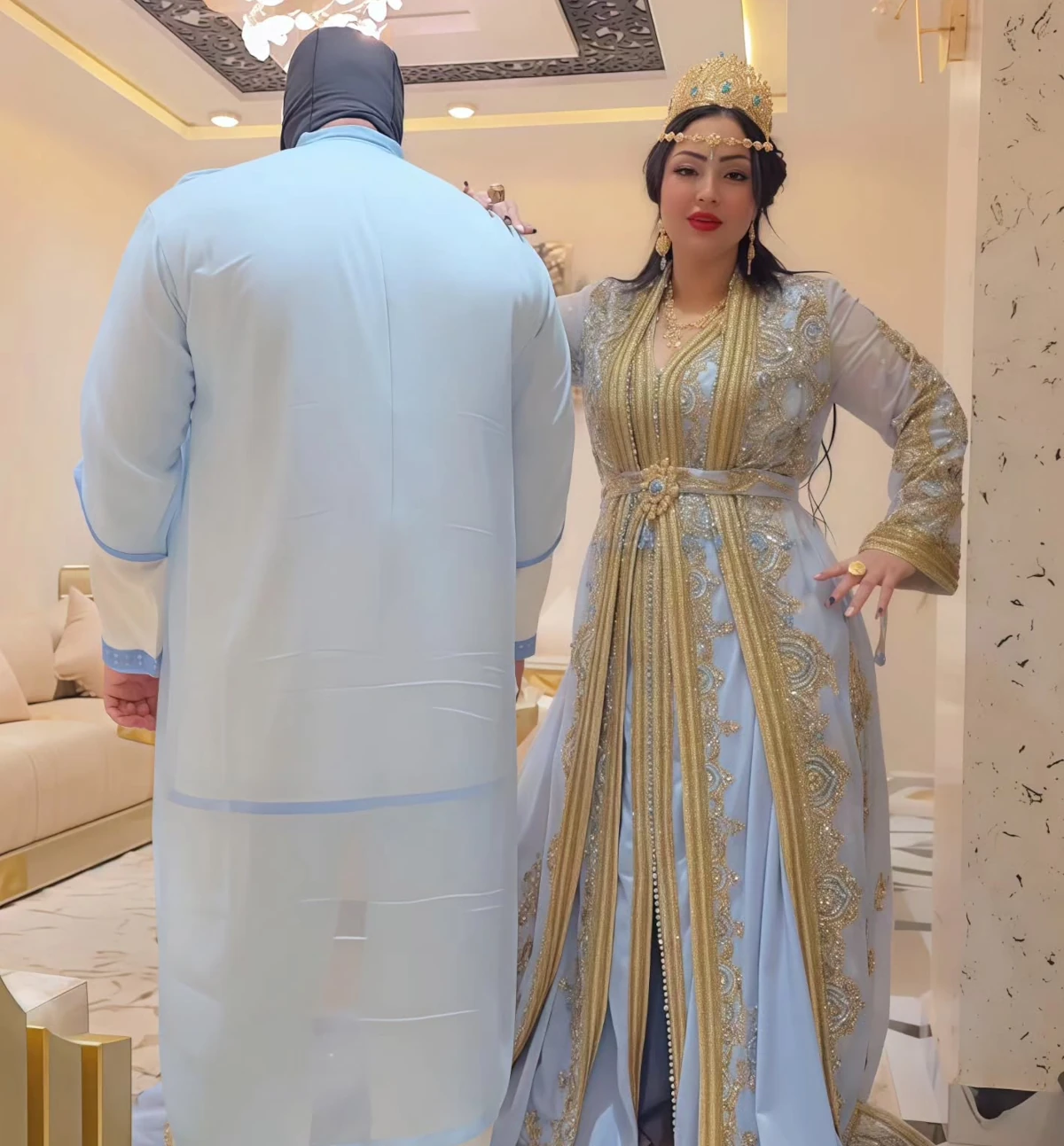 Warda Charlomanti : Mariage en direct sur TikTok, polémique sur le délai de viduité et rumeurs d'interpellation